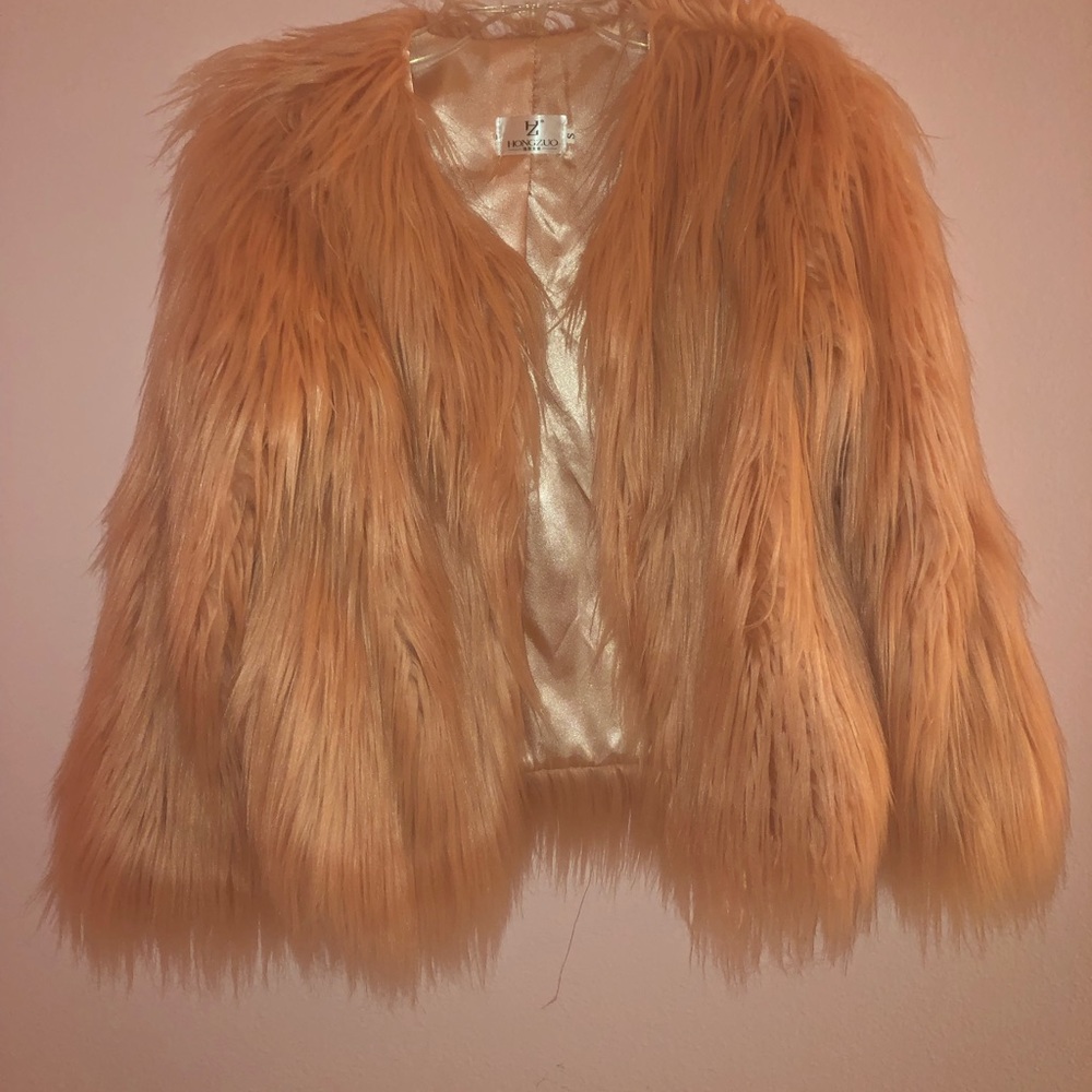 fur coat